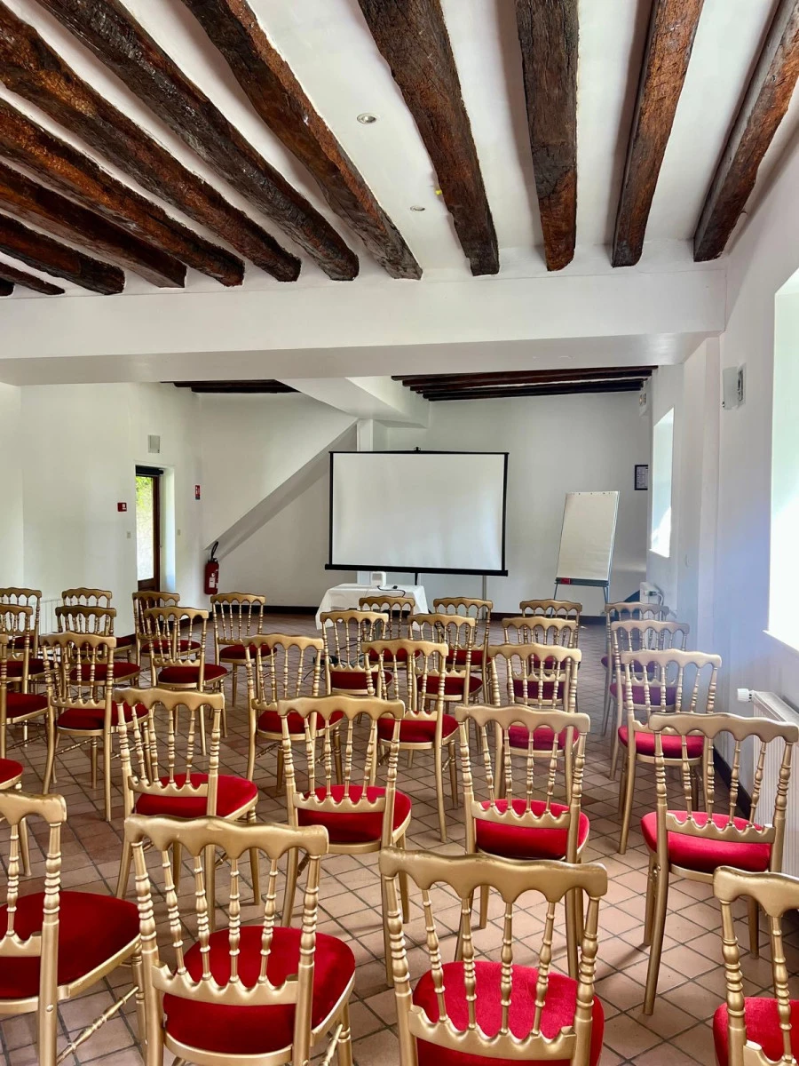 DOMAINE MALAR - petite-salle-seminaire