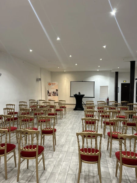 grande-salle-seminaire